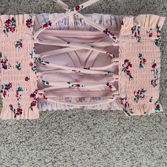 pink floral bandeau bikini top - Picture 2 of 3